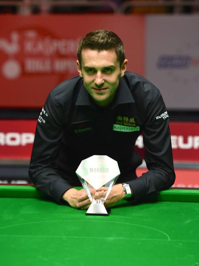 俱乐部中展 俱乐部中展