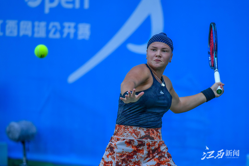 尤其是以三 尤其是以三